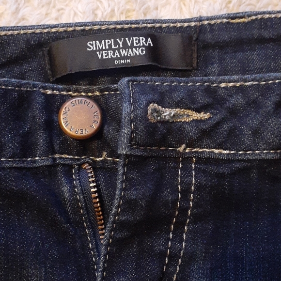 Capris - Picture 3 of 3